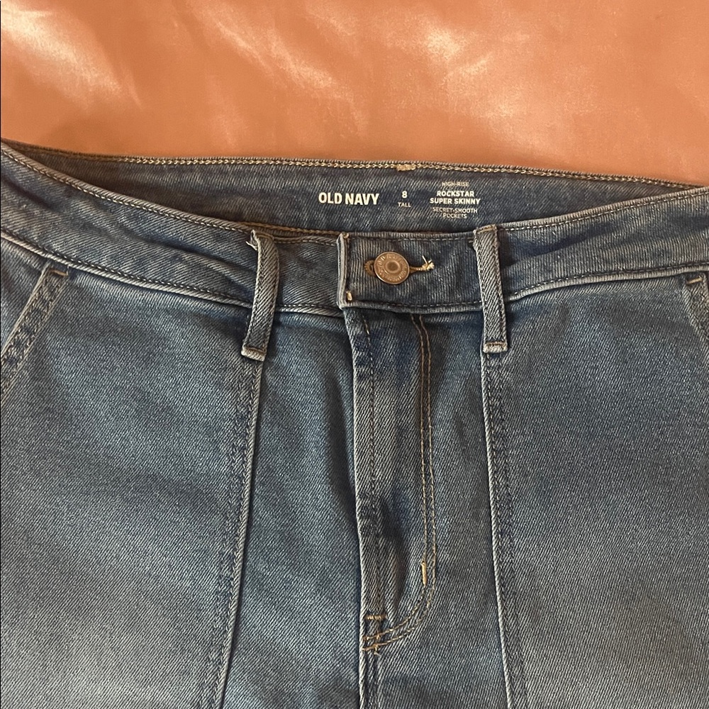 Old Navy high-rise classic blue rockstar super skinny secret-smooth pockets Jean